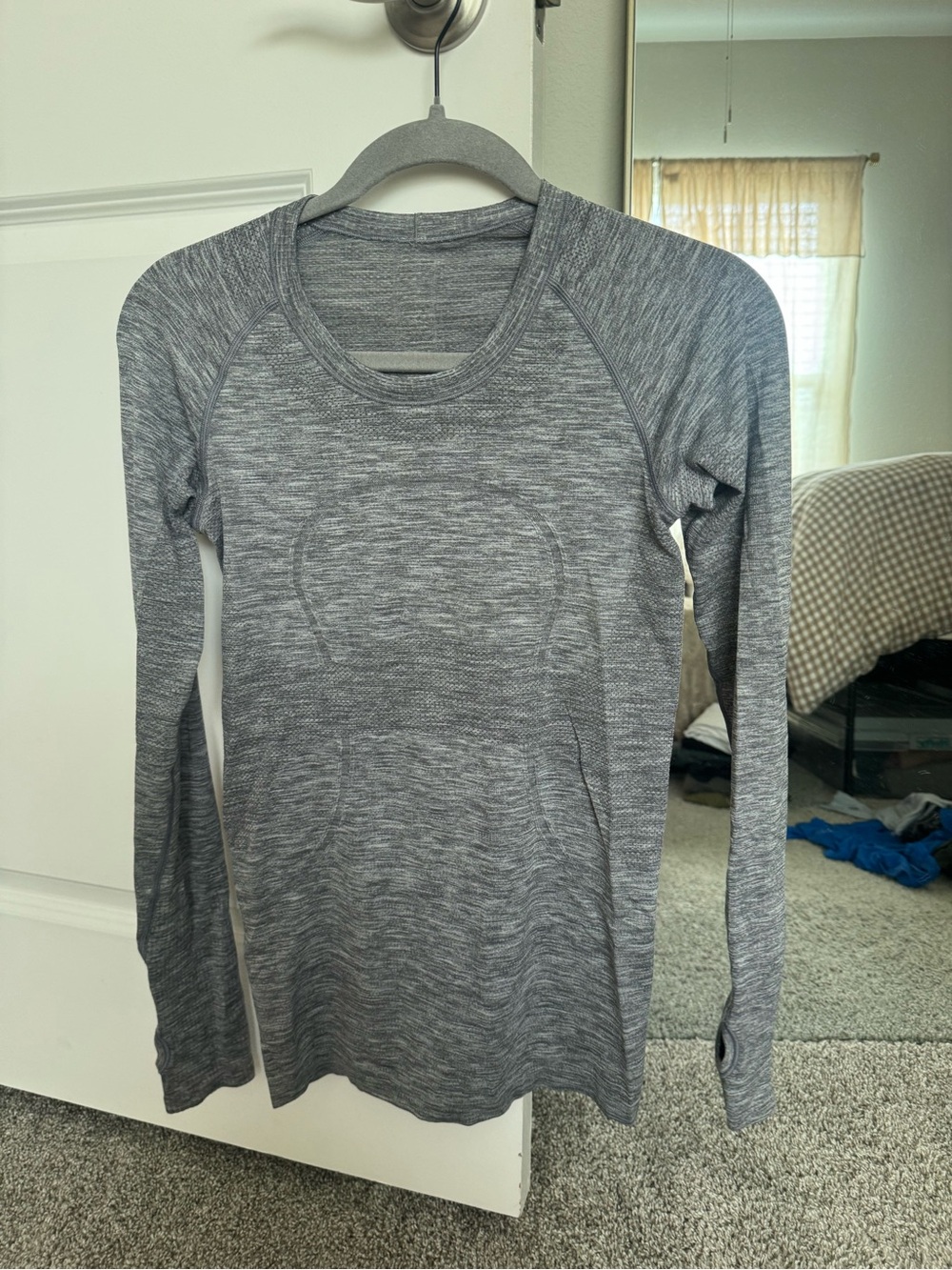 Lululemon Swiftly long sleeve full length in grey marl